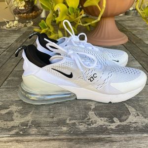 Nike AirMax 270